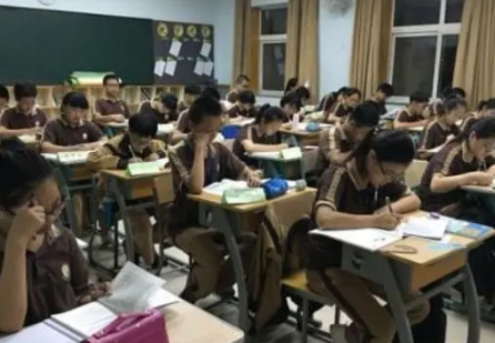 基于創新人才培養的高中教育改革探索
