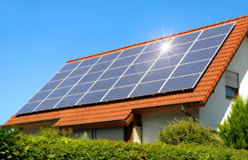 太陽能電池中具有 D － A － π － A 型有機染料分子的理論研究