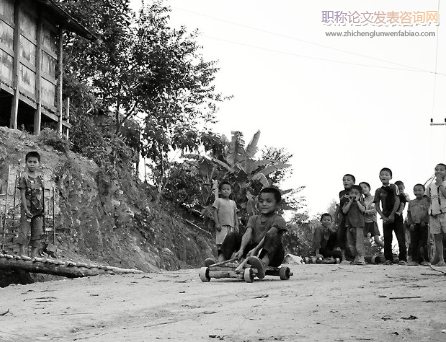 貧困兒童心理發(fā)展問題及其影響因素研究綜述